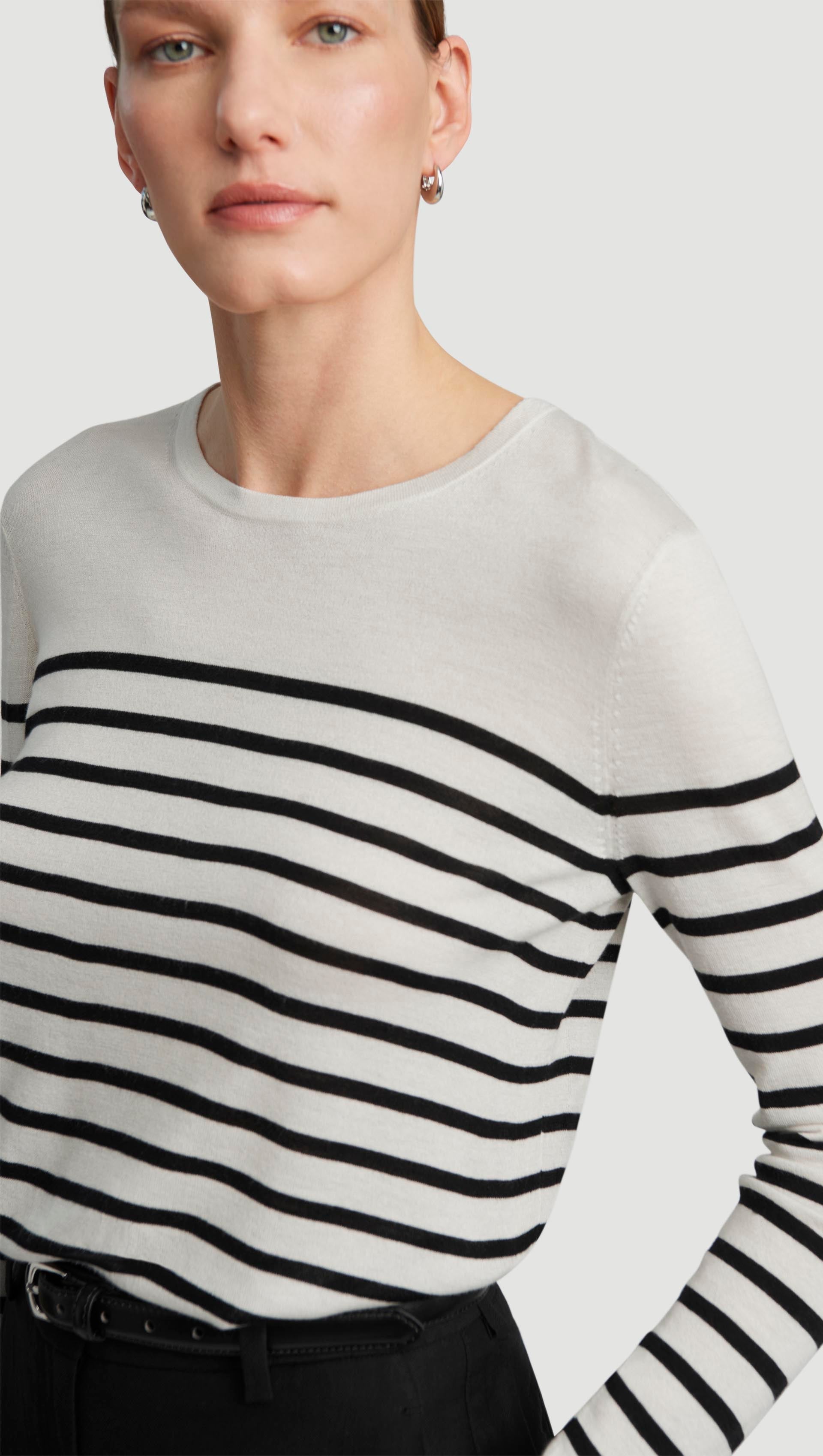 Fine Longsleeve Crewneck Knit in Wool Silk | White/Black Stripe