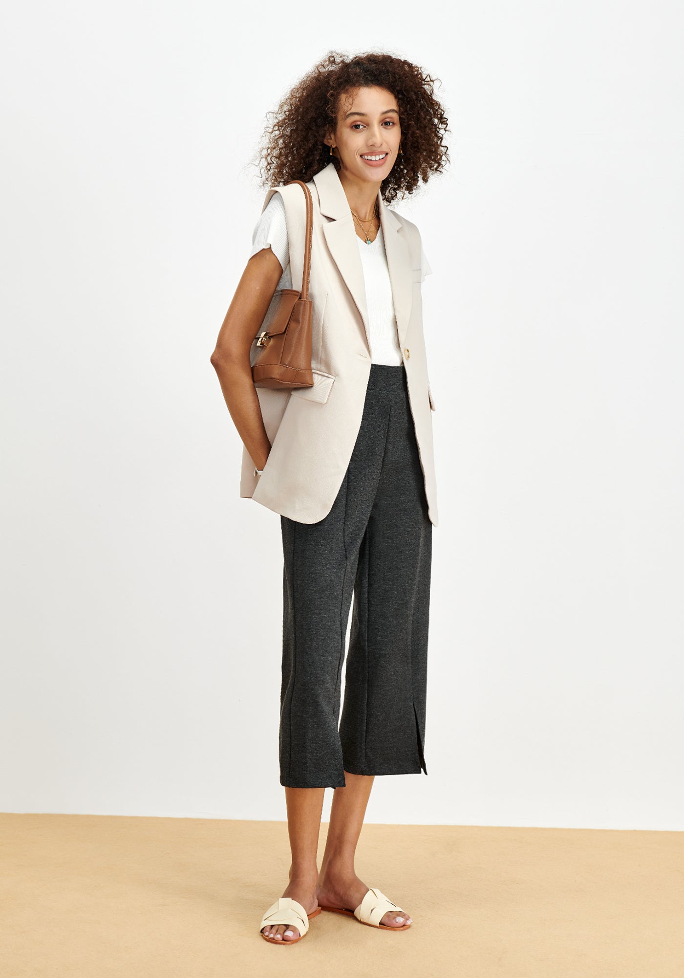 Wide-Leg Capri Pants