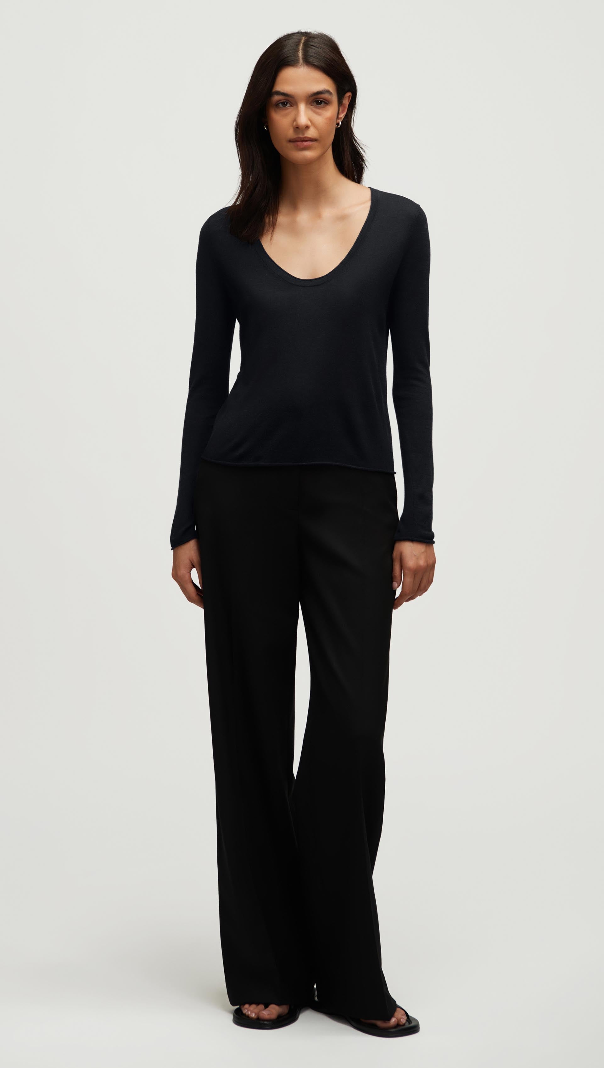 Fine Longsleeve Knit in Wool Silk | Black