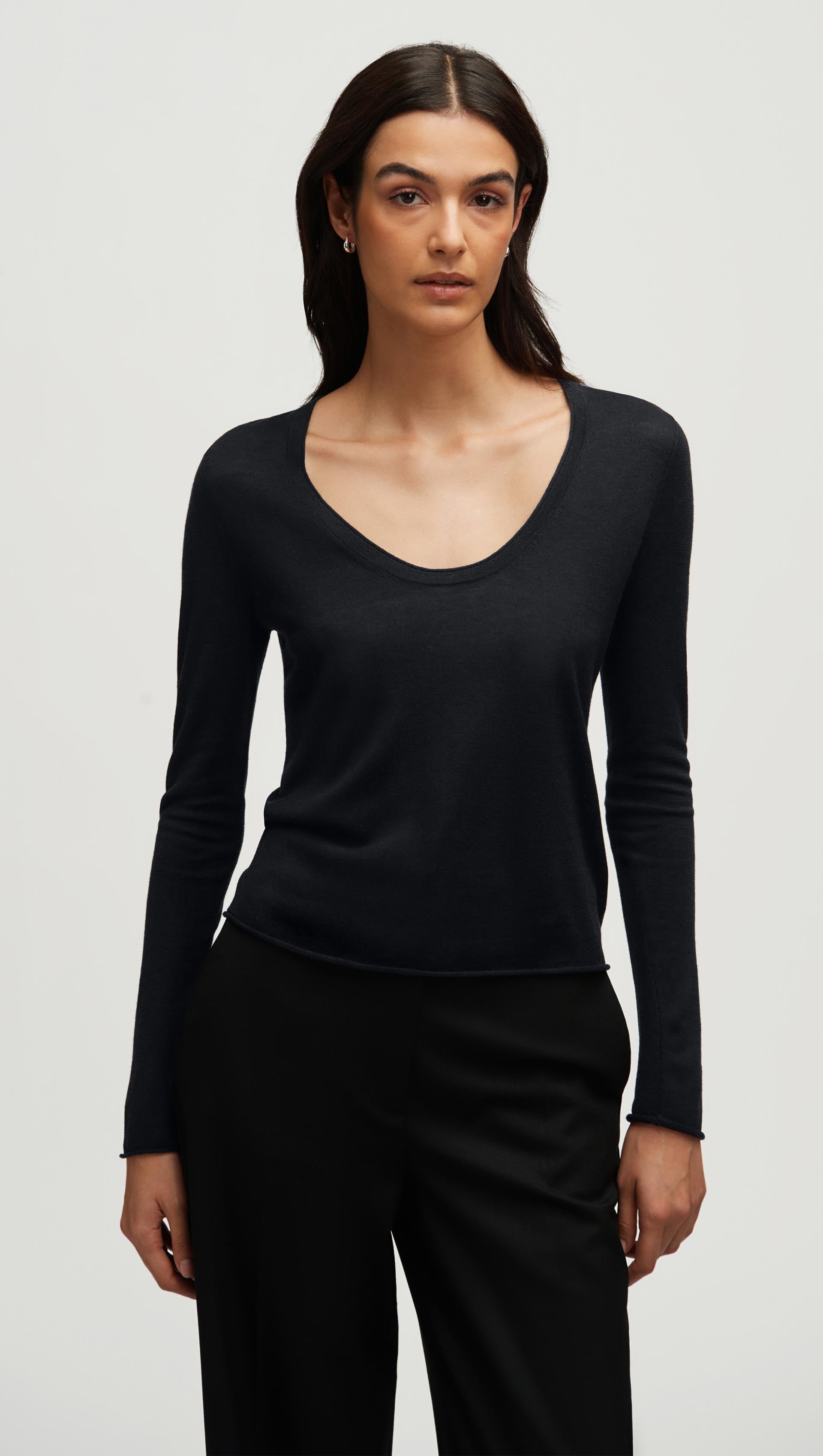 Fine Longsleeve Knit in Wool Silk | Black