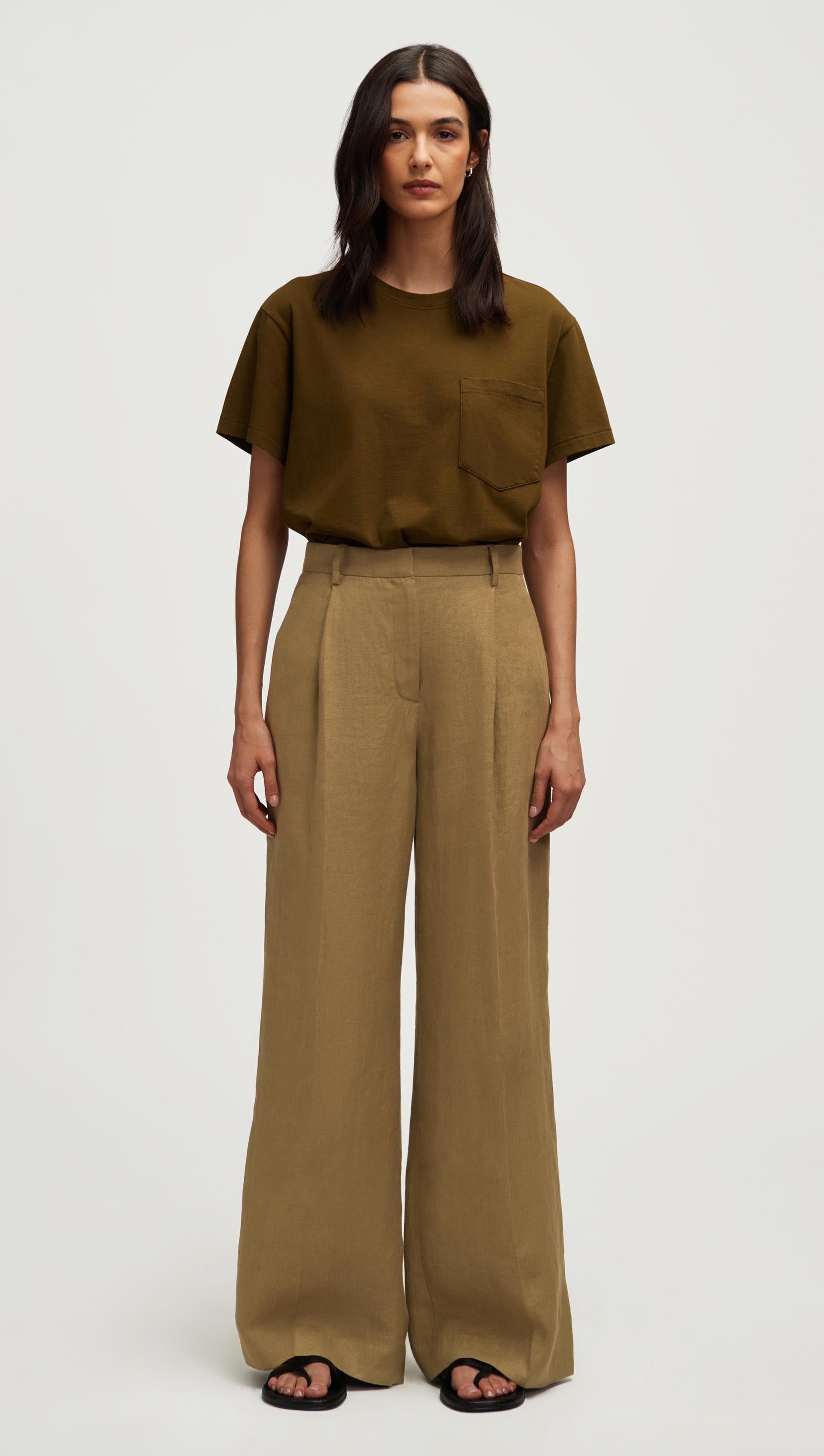 Single Pleat Trouser in Basket Weave Linen | Fern