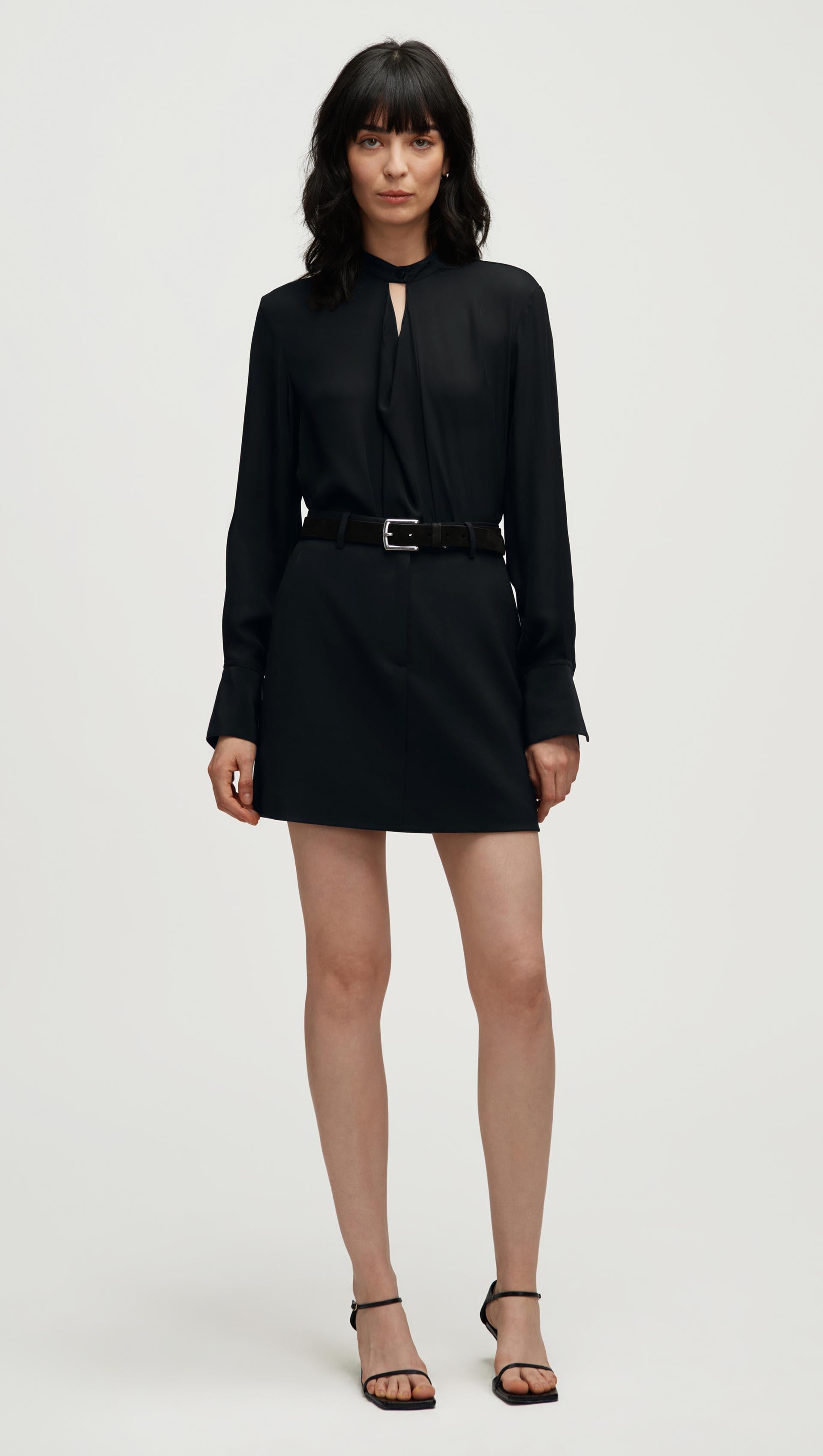 Mini Tailored Skirt in Seasonless Wool | Black