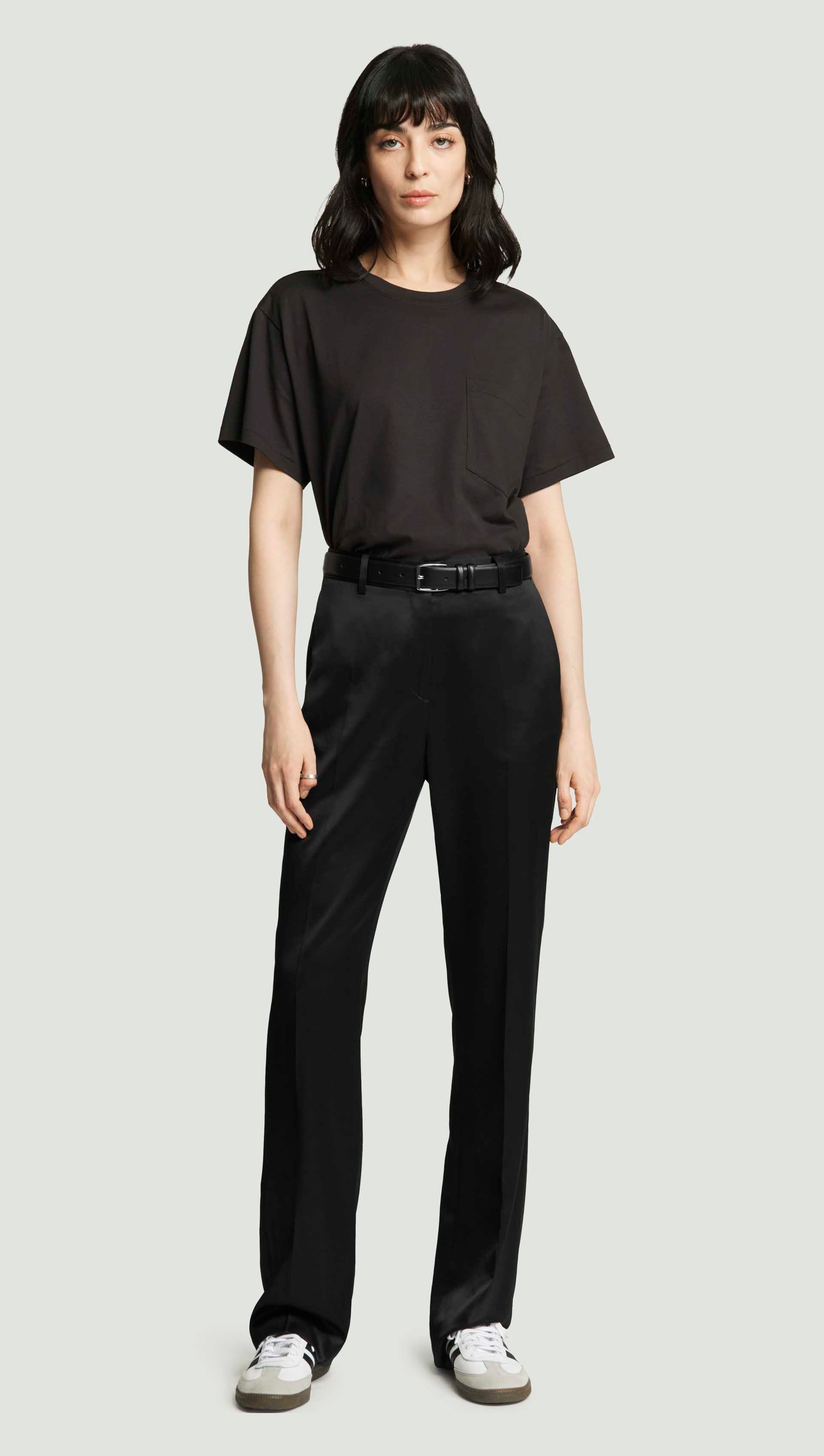 Straight Leg Trouser in Satin Viscose Wool | Black