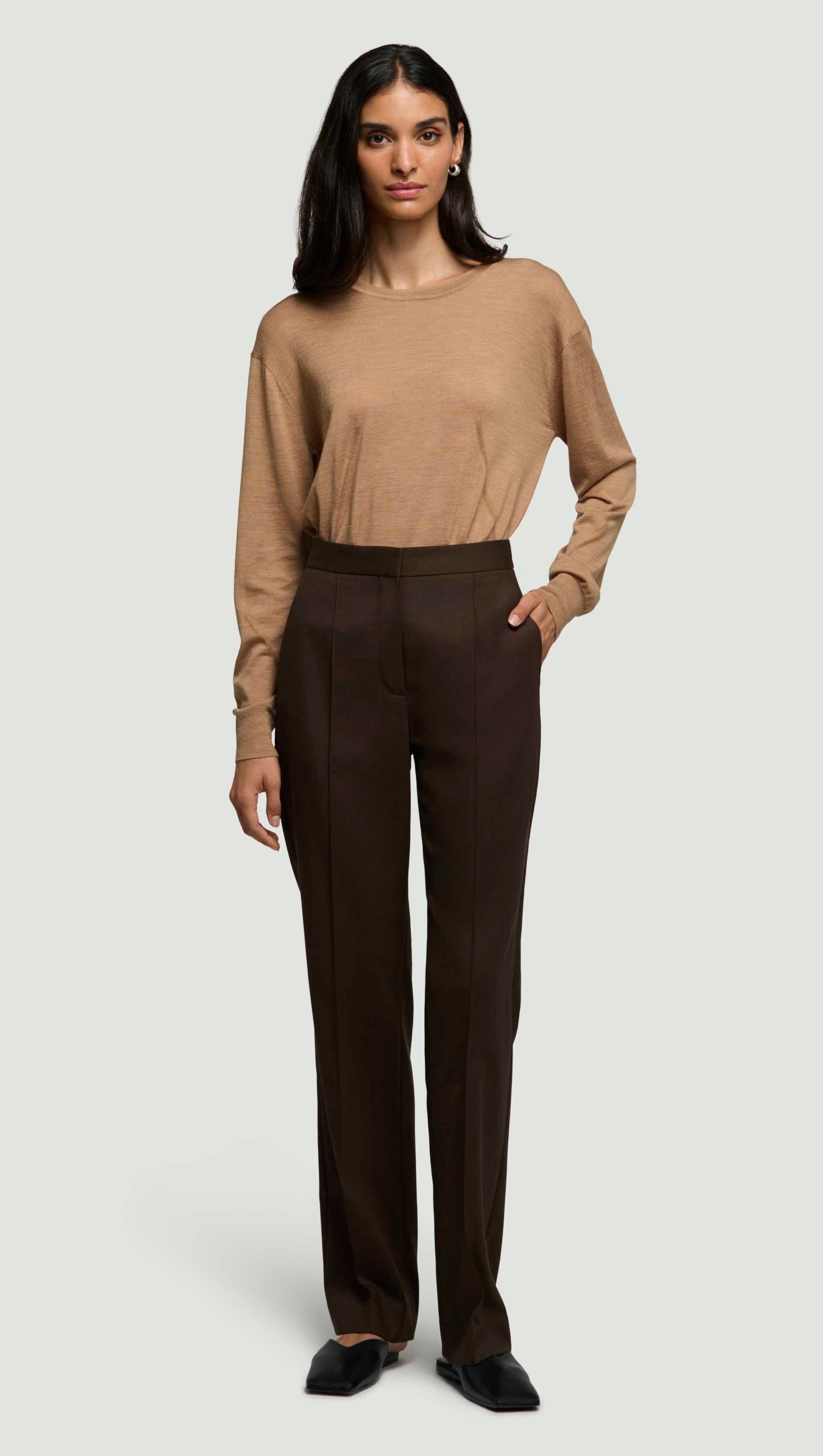 Straight Pintuck Trouser in Seasonless Wool | Espresso