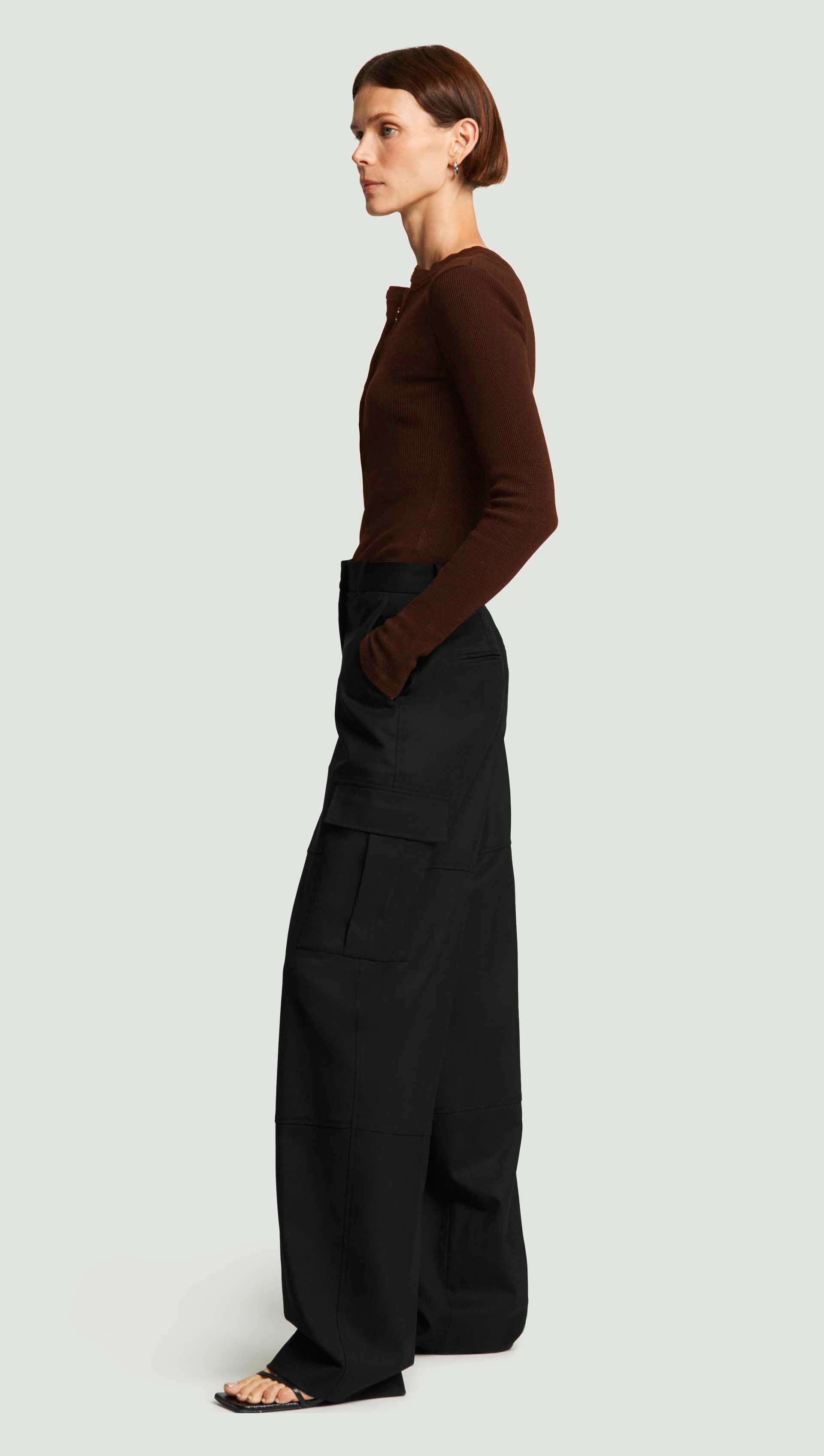 Tailored Cargo Pants in Seasonless Wool | Black